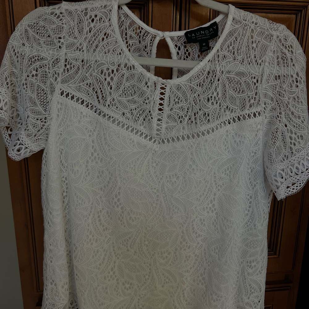 Laundry By Shelli Segal White Lace Blouse, size Medium
